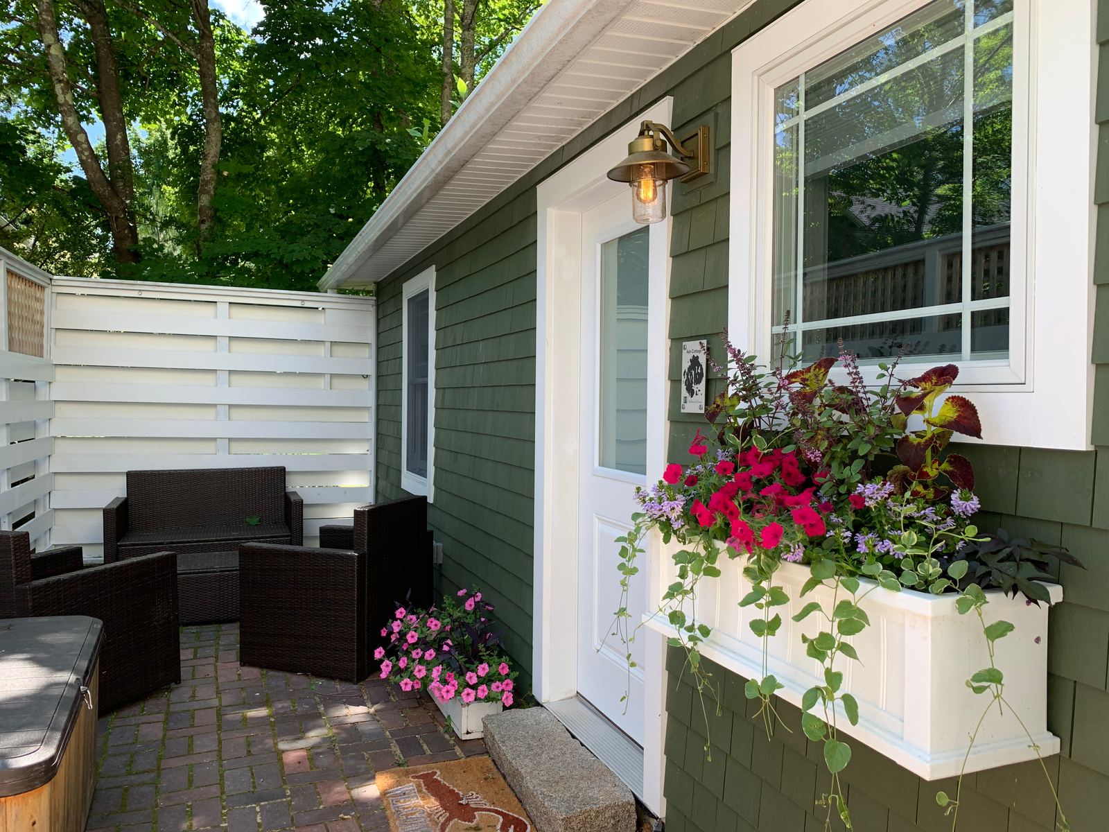 Private enclosed patio at Ash Cottage